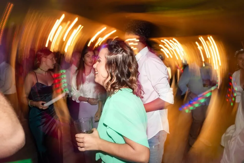Boda de Augusto y Laura, reportaje documental de Juan Carlos Blanco, fotógrafo de bodas en Ávila (15 de 17)