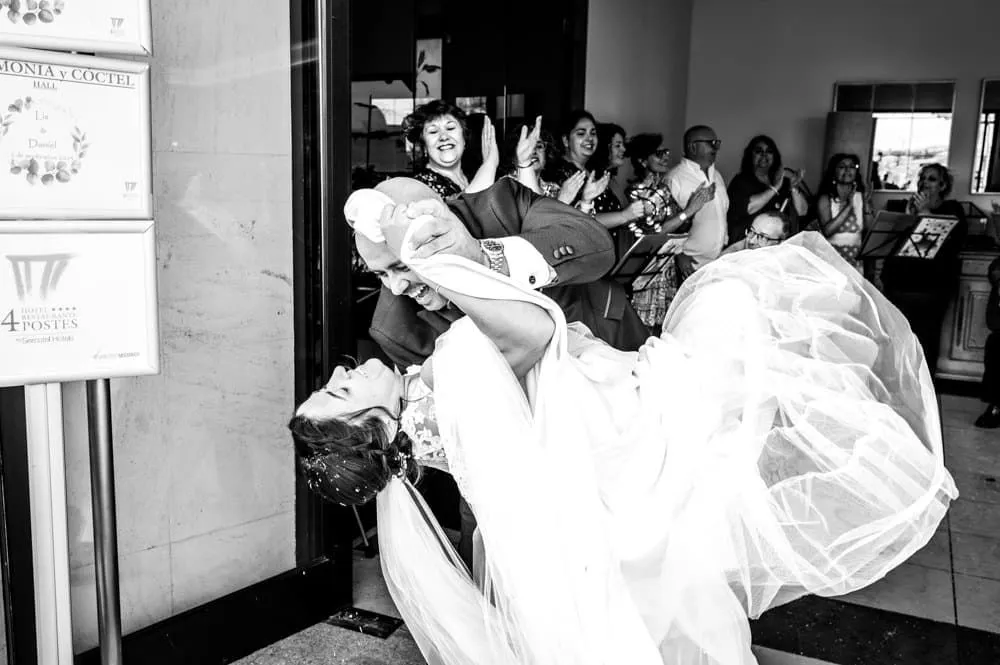 Boda de Dani y Lis, reportaje documental de Juan Carlos Blanco, fotógrafo de bodas en Ávila (3 de 6)