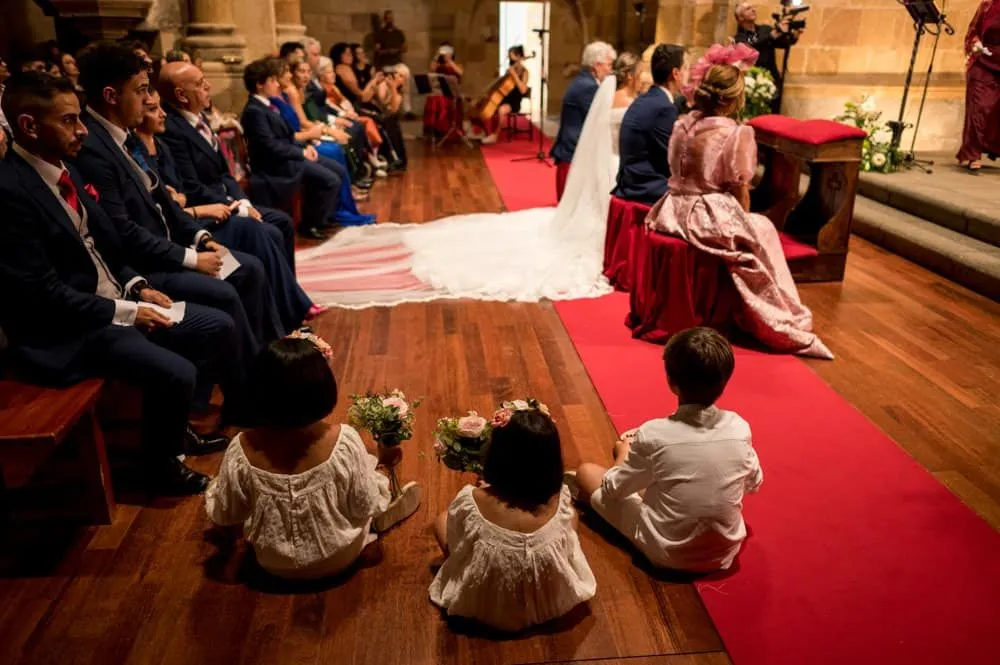 Boda de Cristian y Tamara, reportaje documental de Juan Carlos Blanco, fotógrafo de bodas en Ávila (13 de 13)