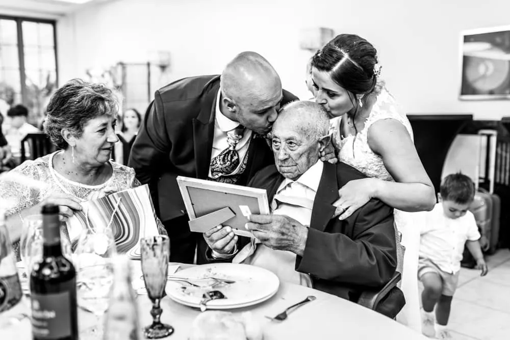 Boda de Dani y Lis, reportaje documental de Juan Carlos Blanco, fotógrafo de bodas en Ávila (1 de 6)