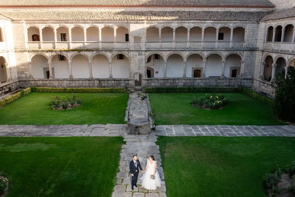 Boda de Elena y Enrique, reportaje documental de Juan Carlos Blanco, fotógrafo de bodas en Ávila (6 de 11)